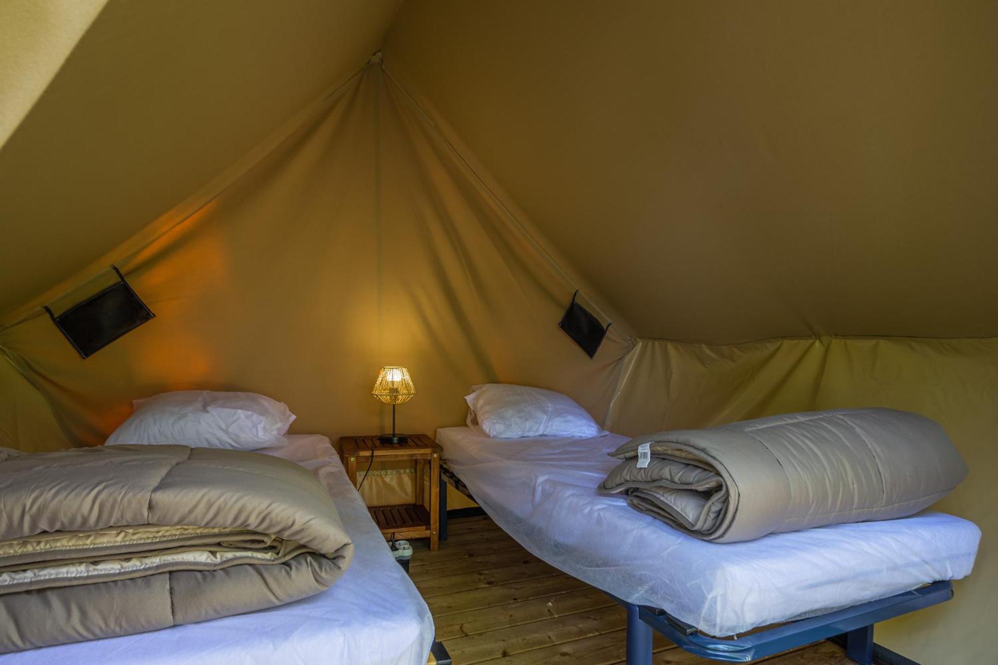 Camping Etang Des Bois Vieilles-Maisons-sur-Joudry Bagian luar foto